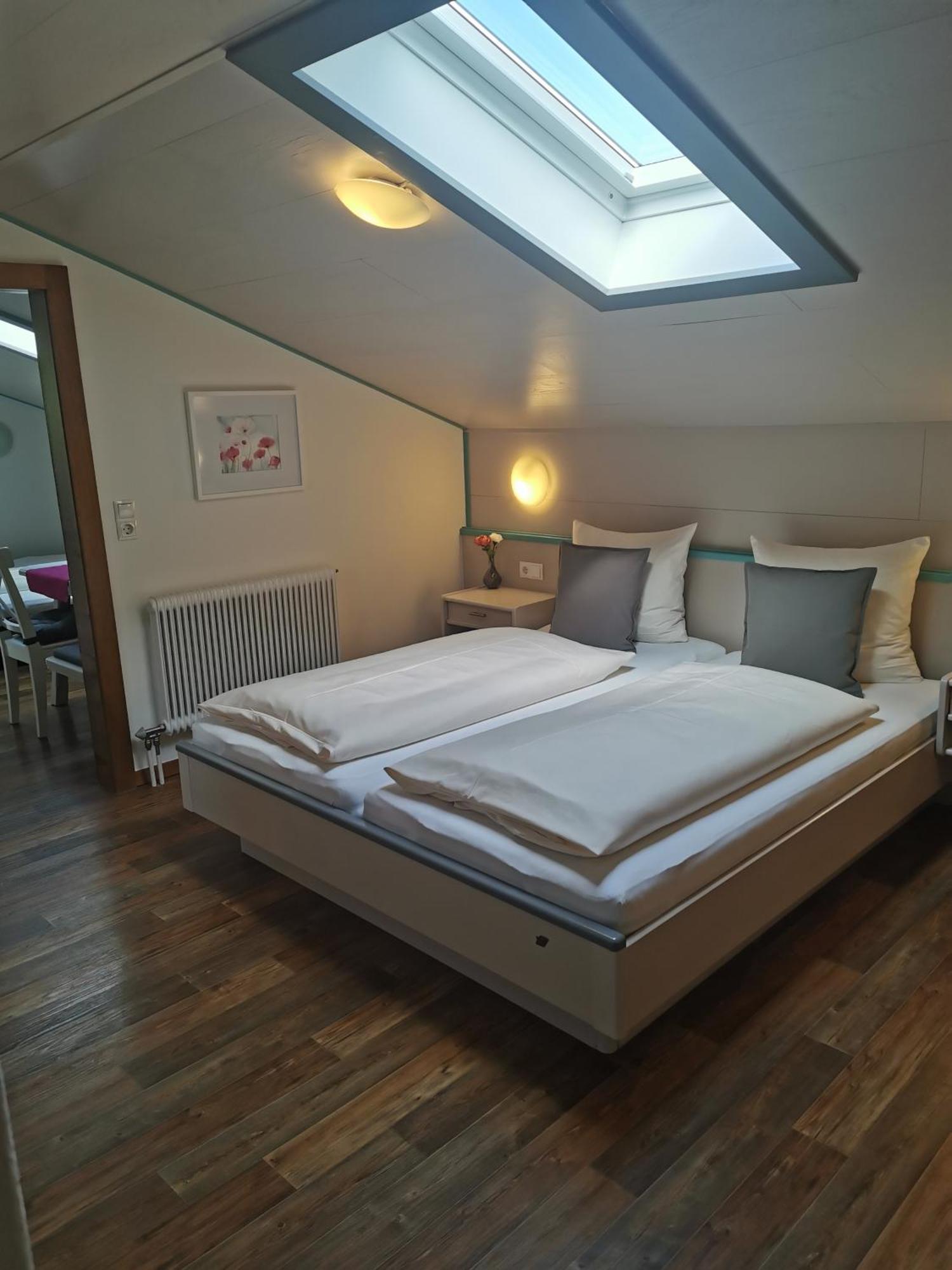 Haus Monika Apartment เอิทซ์ ภายนอก รูปภาพ