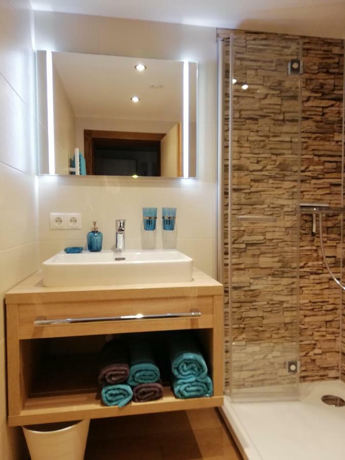 Haus Monika Apartment เอิทซ์ ภายนอก รูปภาพ